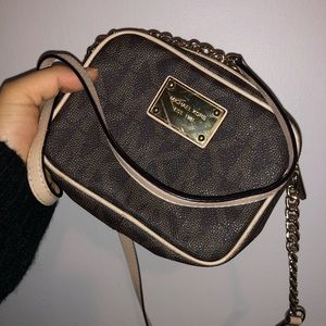 Michael Kors Jet Set Crossbody Bag